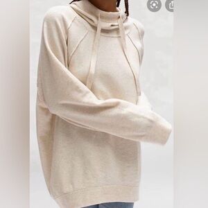 Free People cream oversized hoodie Size XS North Park Hoodie